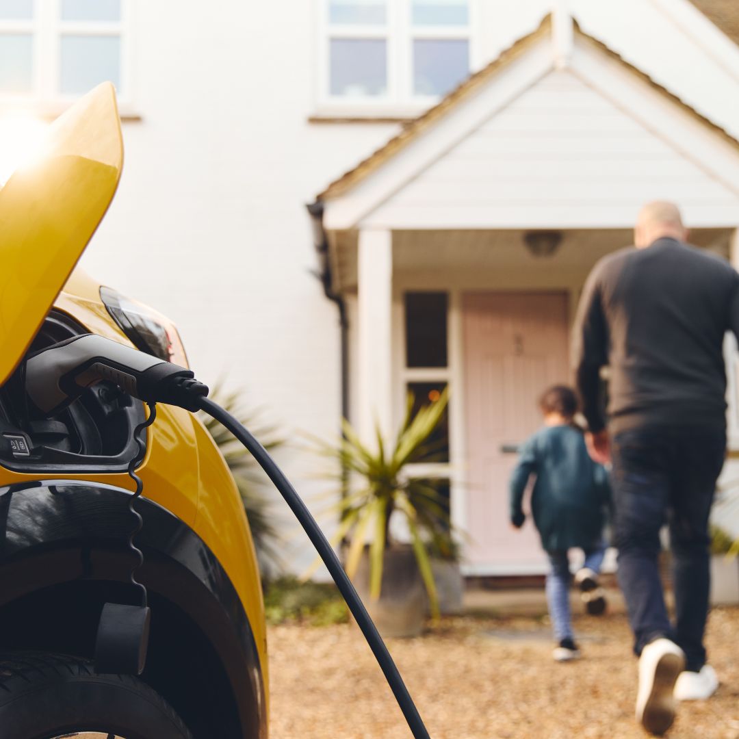 Electric-car-charging-Bishopbriggs